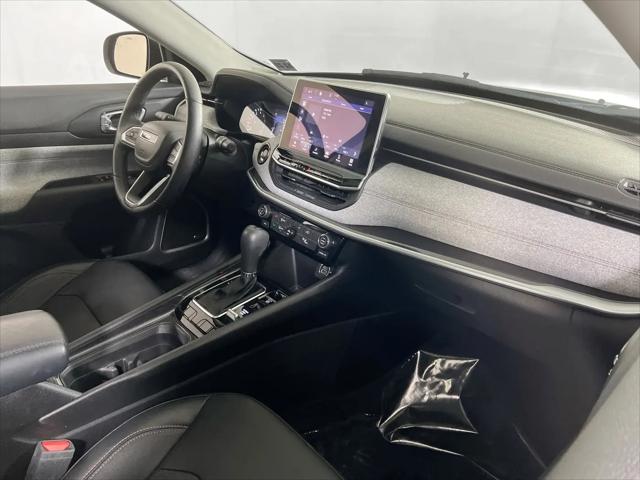 2022 Jeep Compass Latitude Lux 4x4