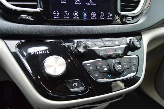 2018 Chrysler Pacifica Touring L