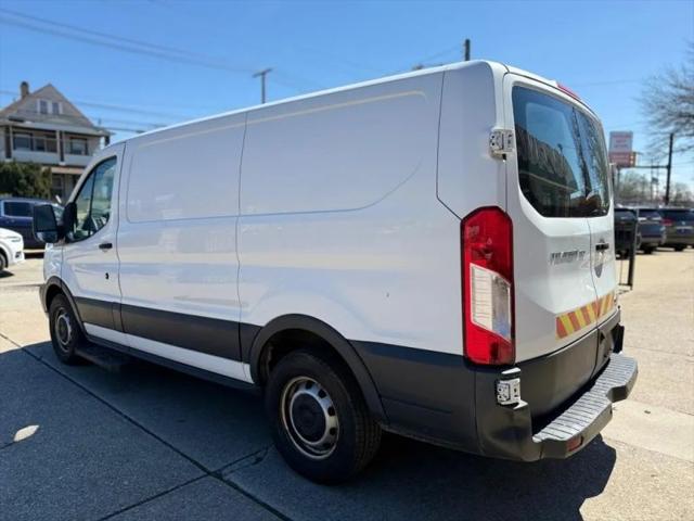 2018 Ford Transit w/Sliding Side Door w/RWB