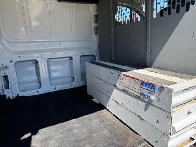 2018 Ford Transit w/Sliding Side Door w/RWB