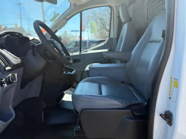 2018 Ford Transit w/Sliding Side Door w/RWB