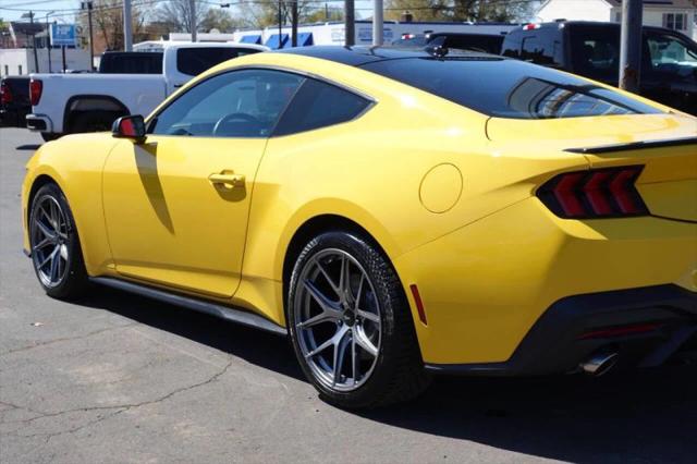 2024 Ford Mustang EcoBoost Premium Fastback