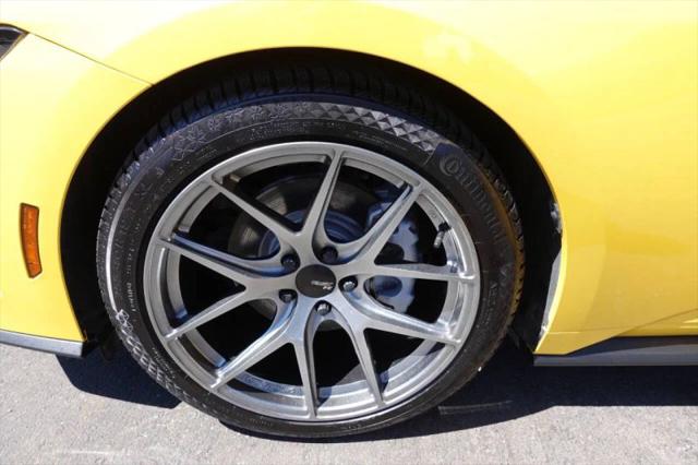 2024 Ford Mustang EcoBoost Premium Fastback