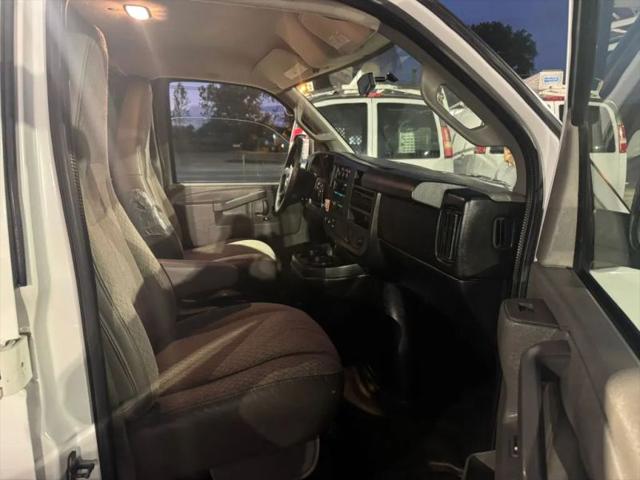 2016 GMC Savana 2500 Work Van