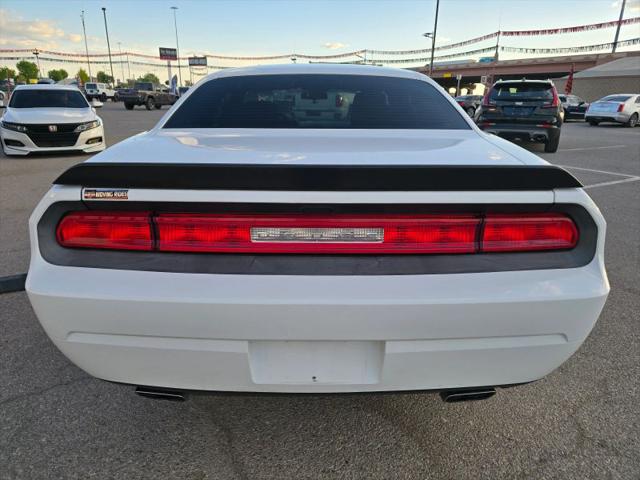 2014 Dodge Challenger SXT