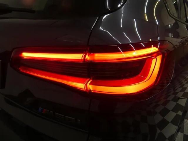 2020 BMW X5 M50i