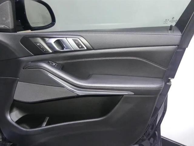 2020 BMW X5 M50i