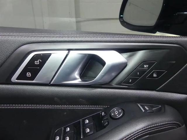 2020 BMW X5 M50i