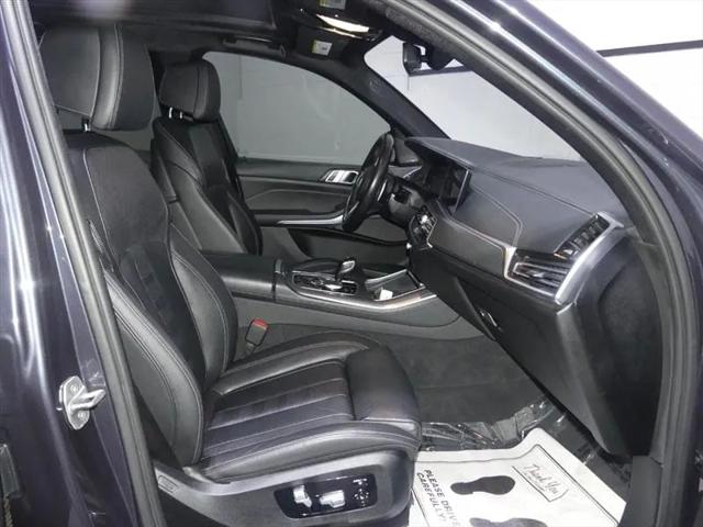 2020 BMW X5 M50i