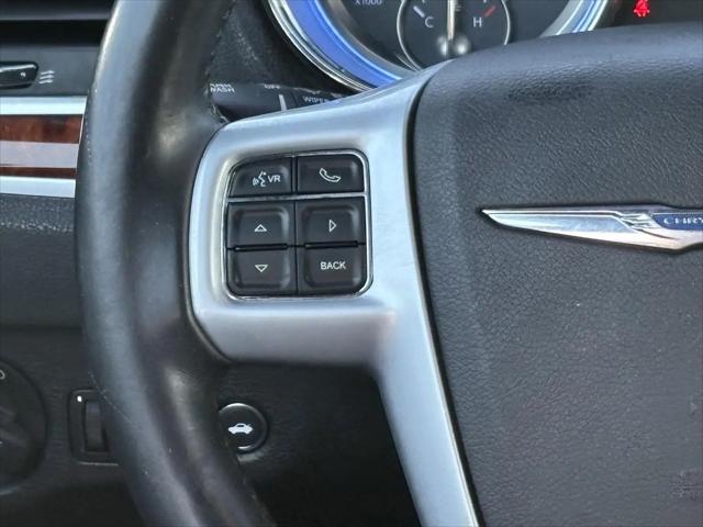 2014 Chrysler 300 Base