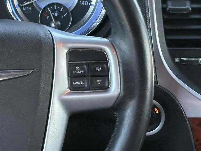 2014 Chrysler 300 Base