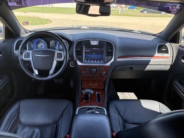 2014 Chrysler 300 Base