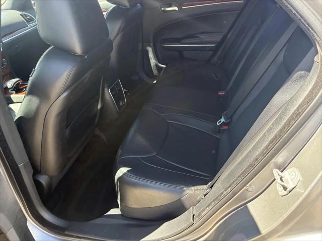 2014 Chrysler 300 Base