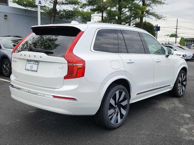 2024 Volvo XC90 Recharge T8 Plus Bright Theme 7-Seater