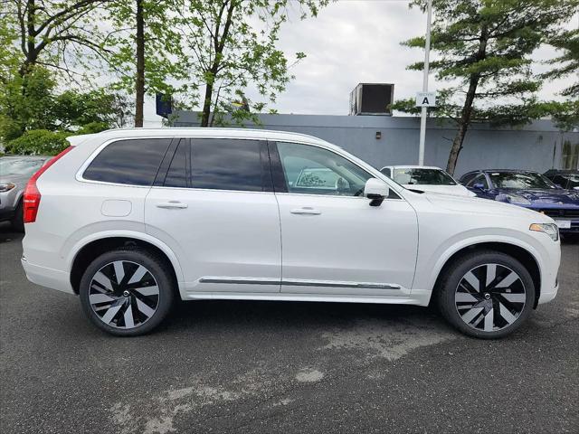 2024 Volvo XC90 Recharge T8 Plus Bright Theme 7-Seater
