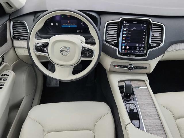 2024 Volvo XC90 Recharge T8 Plus Bright Theme 7-Seater