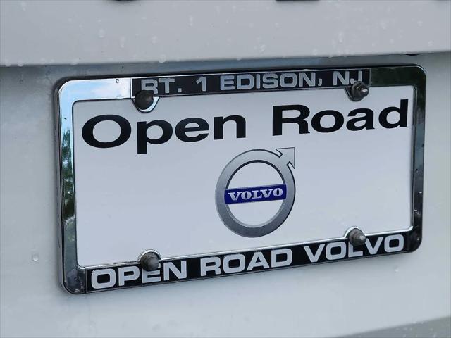 2024 Volvo XC90 Recharge T8 Plus Bright Theme 7-Seater
