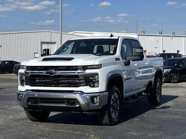 2026 Chevrolet Silverado 2500HD Crew Cab, Standard Bed, LT, 4WD