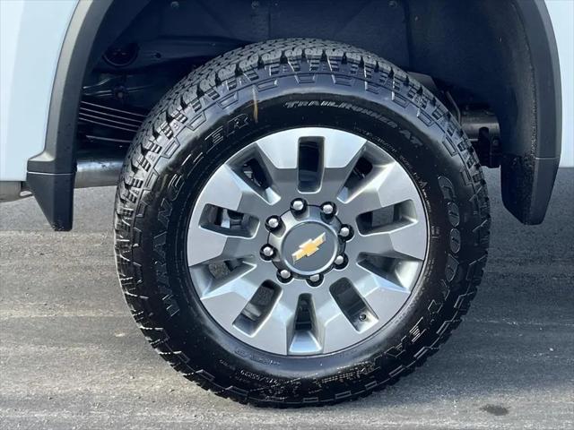 2026 Chevrolet Silverado 2500HD Crew Cab, Standard Bed, LT, 4WD