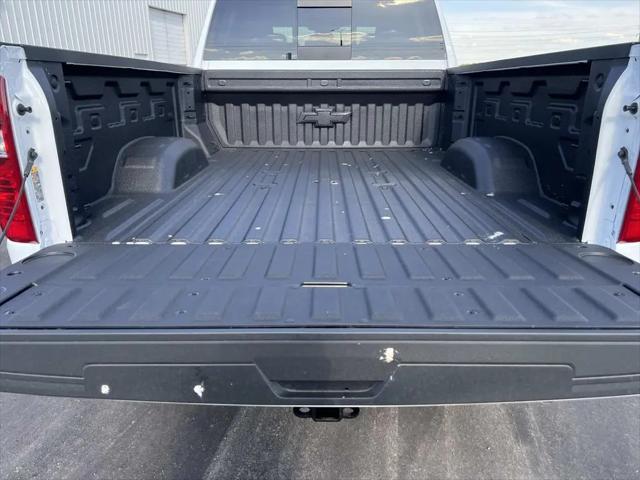 2026 Chevrolet Silverado 2500HD Crew Cab, Standard Bed, LT, 4WD