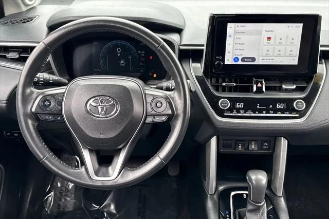 2023 Toyota Corolla Cross XLE