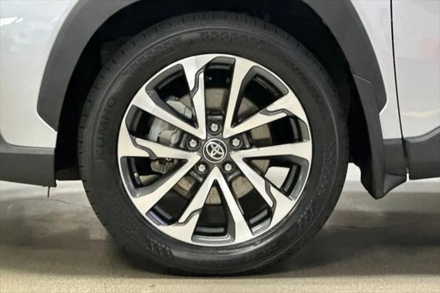 2023 Toyota Corolla Cross XLE