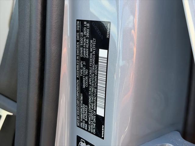 2026 Volvo XC60 B5 Plus