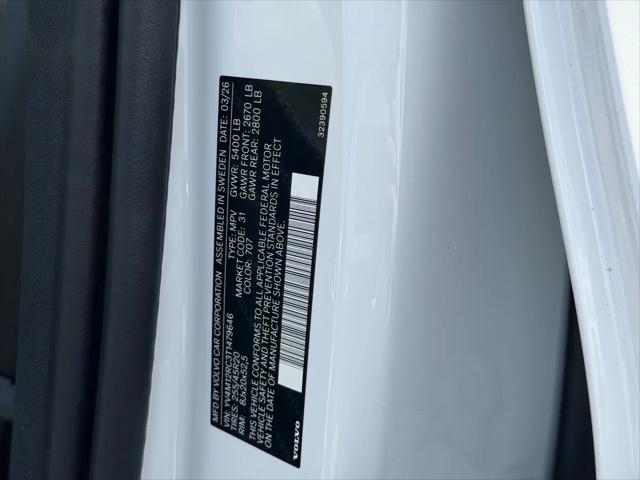 2026 Volvo XC60 B5 Plus