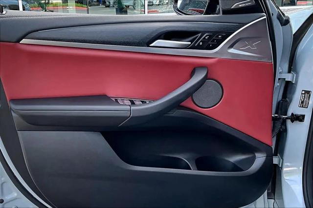 2024 BMW X3 M40i