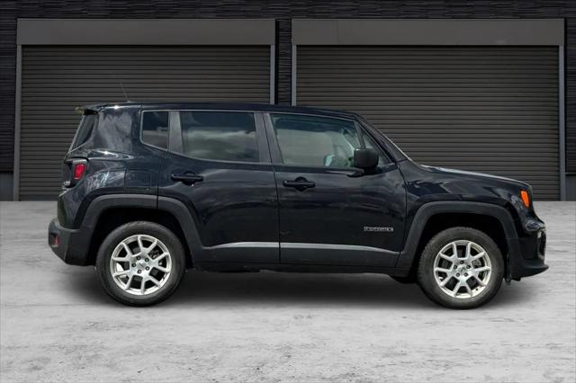 2023 Jeep Renegade Latitude 4x4