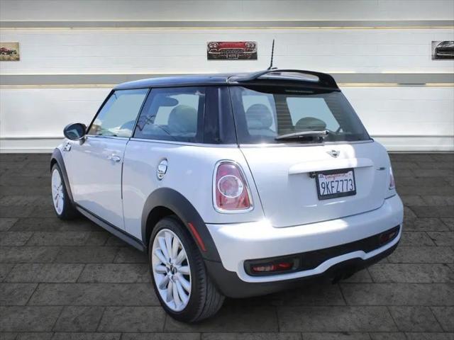 2011 MINI John Cooper Works John Cooper Works