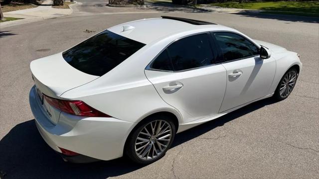 2015 Lexus IS 250 Crafted Line