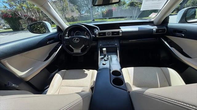 2015 Lexus IS 250 Crafted Line