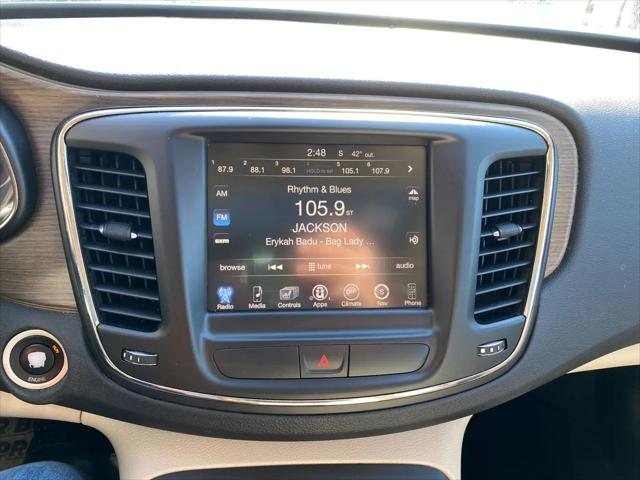 2015 Chrysler 200 C