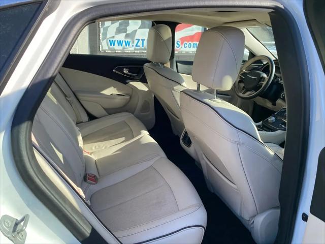 2015 Chrysler 200 C