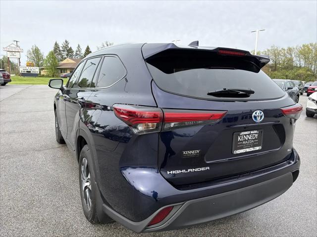 2022 Toyota Highlander Hybrid XLE