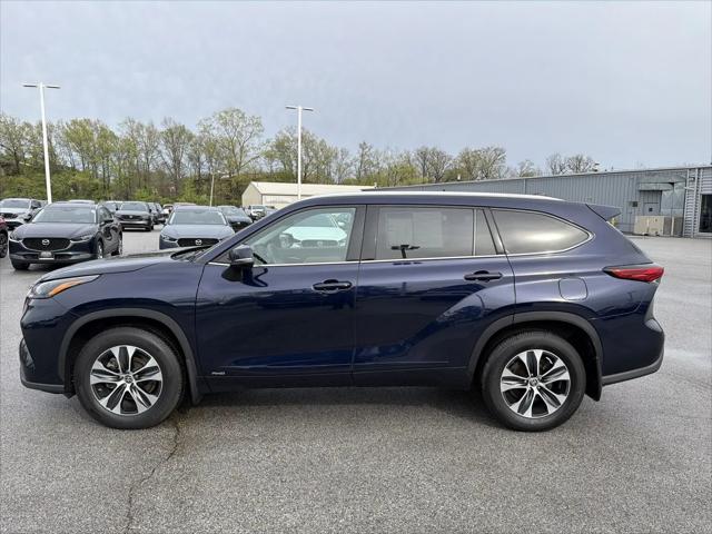 2022 Toyota Highlander Hybrid XLE
