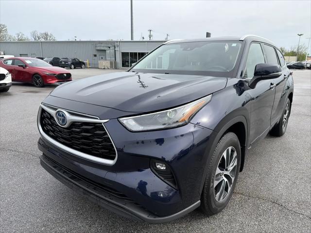 2022 Toyota Highlander Hybrid XLE