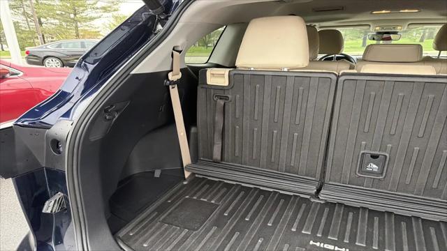 2022 Toyota Highlander Hybrid XLE