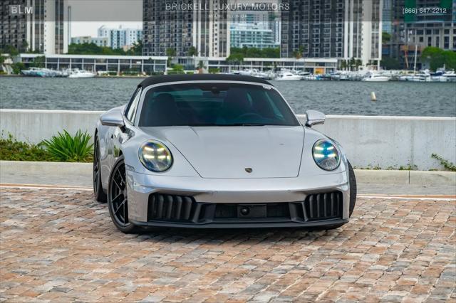 2025 Porsche 911 Targa 4 GTS