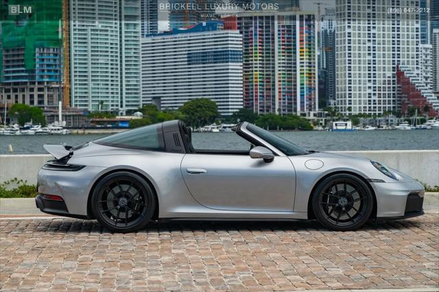 2025 Porsche 911 Targa 4 GTS