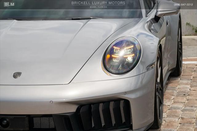 2025 Porsche 911 Targa 4 GTS