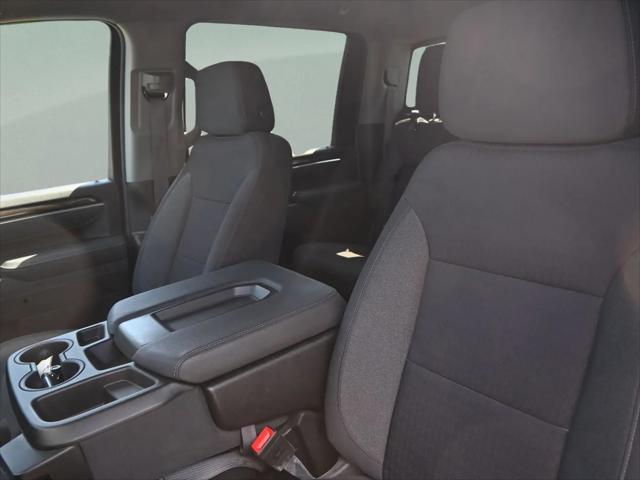 2025 Chevrolet Silverado 3500HD 4WD Crew Cab Long Bed LT