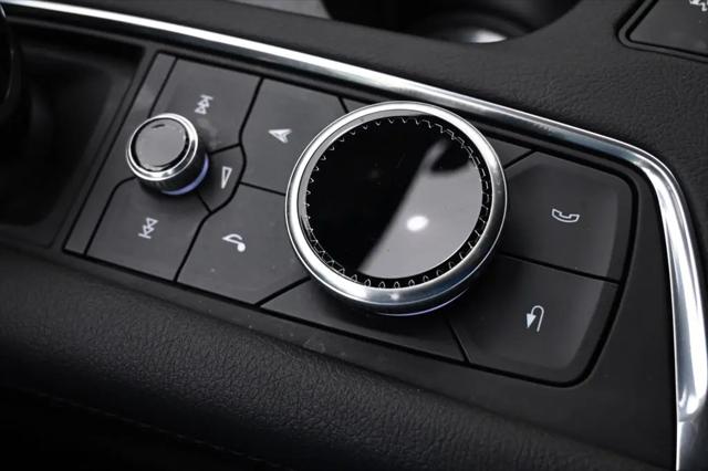 2025 Cadillac XT6 AWD Premium Luxury