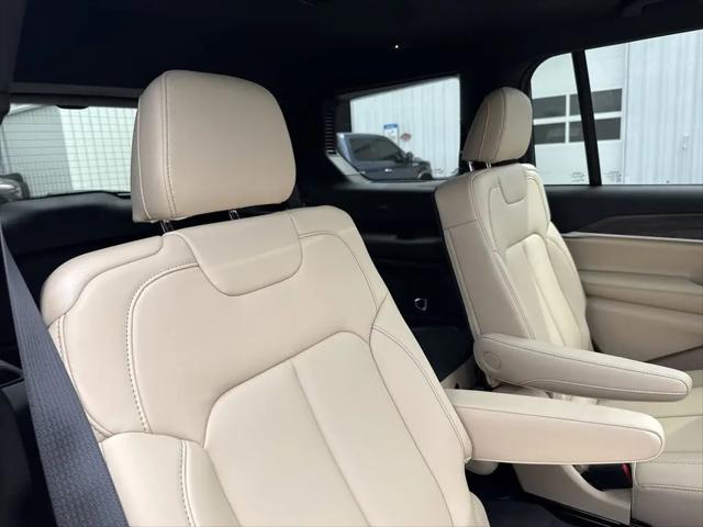 2026 Jeep Grand Cherokee L Limited 4x2