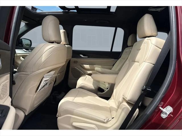 2026 Jeep Grand Cherokee L Limited 4x2