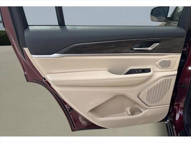2026 Jeep Grand Cherokee L Limited 4x2