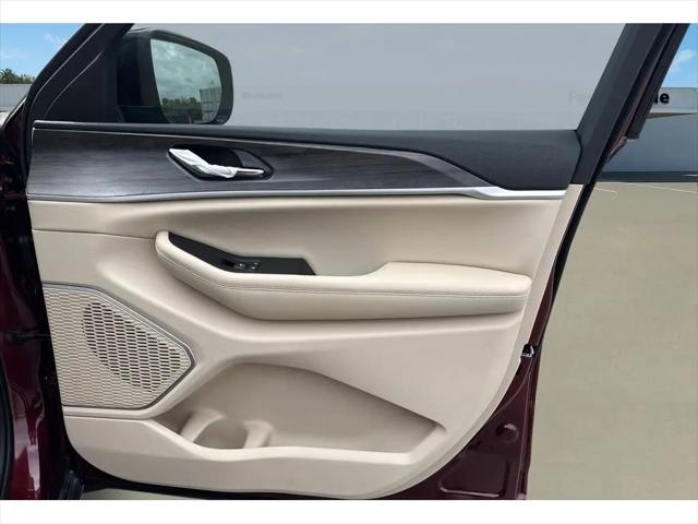 2026 Jeep Grand Cherokee L Limited 4x2