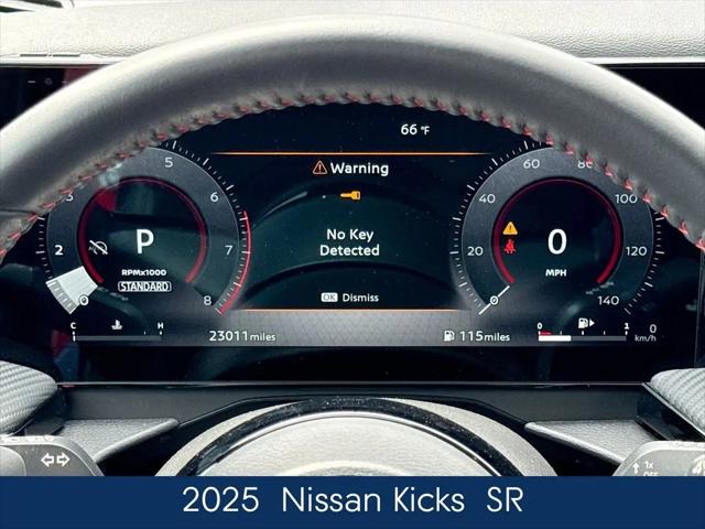 2025 Nissan Kicks SR FWD