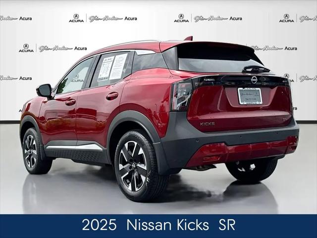 2025 Nissan Kicks SR FWD